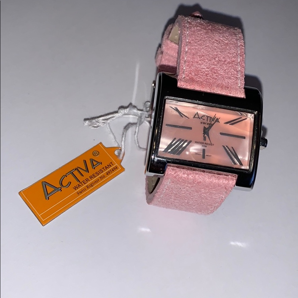 Activa Swiss Watch No. 495494 Water Resistant 30 M